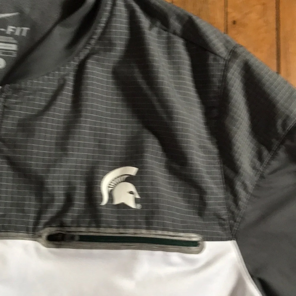 Michigan State Spartans Nike White and Black Dri-FIT‎ Lightweight Zip Jacket